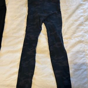 Black camo spanx leggings